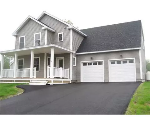 31 Trailside Cir, Saco, ME 04072 photo 1