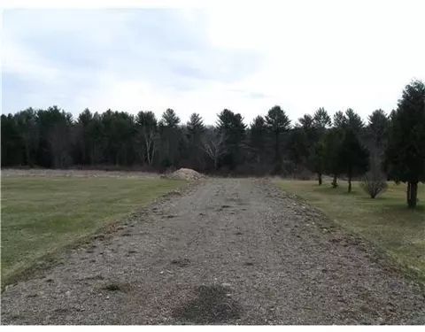 101 Sampson Rd, Windsor, ME 04363 photo 1