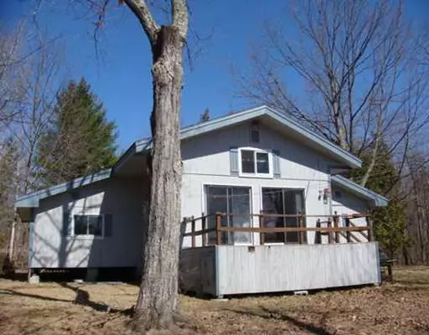 600 Main St, Wayne, ME 04284 photo 1