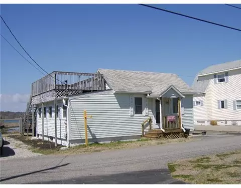 26 Eastern Ave, Wells, ME 04090 photo 1