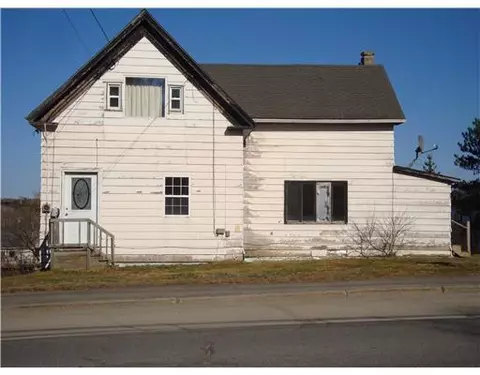 62 Main St, Limestone, ME 04750 photo 1