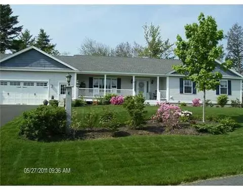 4 Sean Pl, Saco, ME 04072 photo 1