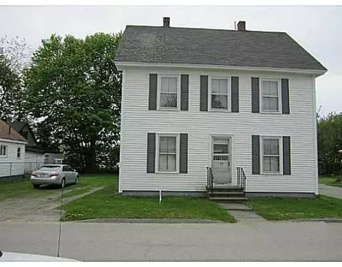24 Oak St, Brewer, ME 04412 photo 1