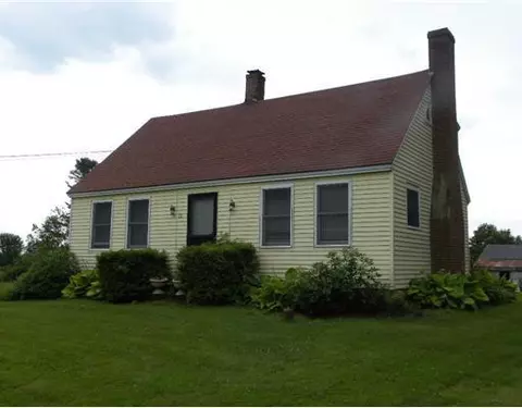 111 Centre Rd, Wales, ME 04280 photo 1