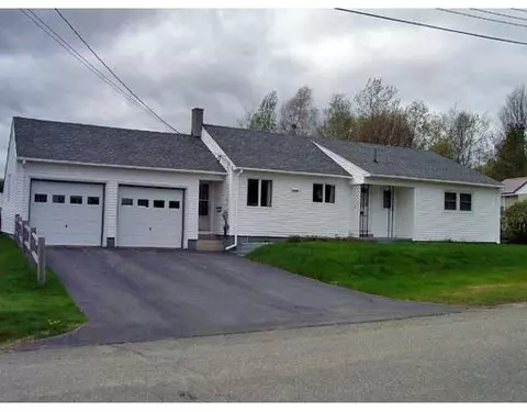 152 Westwood Ave, Millinocket, ME 04462 photo 1