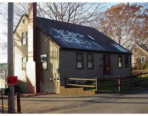 34 Mendum Ave, Kittery, ME 03904 photo 1
