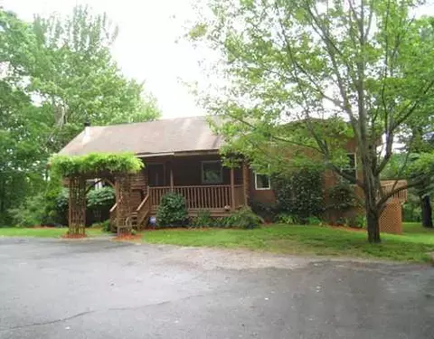 323 Marsh Rd, Sabattus, ME 04280 photo 1