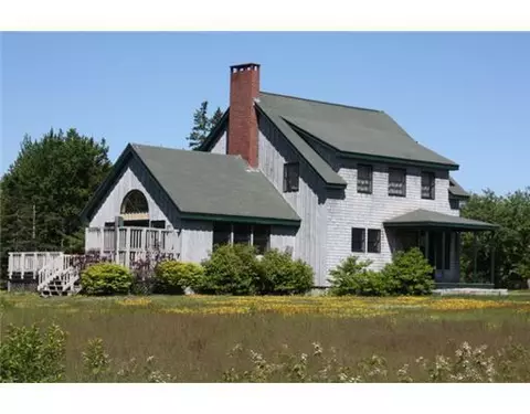 611 E Side Rd, Hancock, ME 04640 photo 1