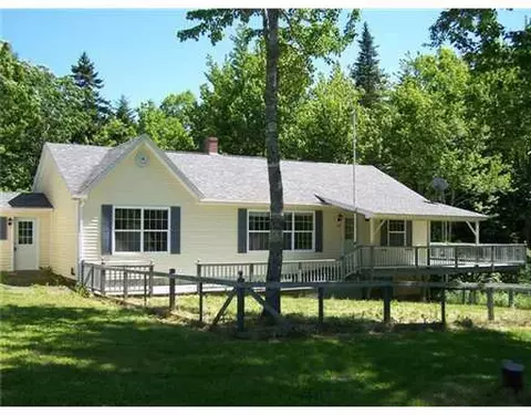 38 Newfoundland Dr, Cushing, ME 04563 photo 1