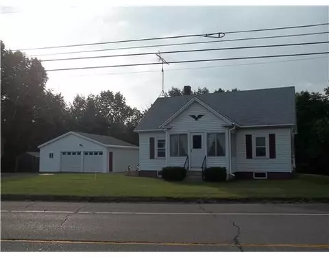 394 Dover Rd, Dexter, ME 04930 photo 1