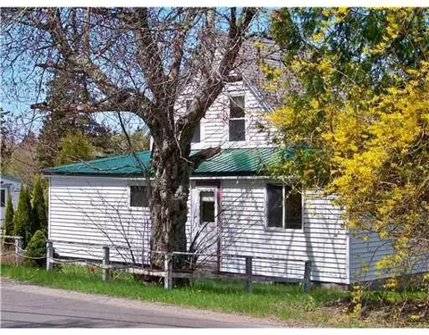 99 Old Harbor Rd, Vinalhaven, ME 04863 photo 1