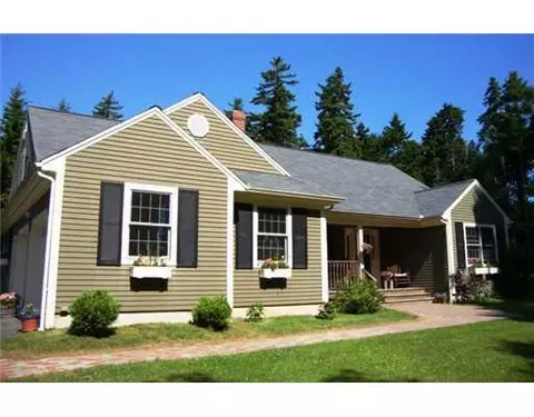 7 Liza Ln, West Bath, ME 04530 photo 1