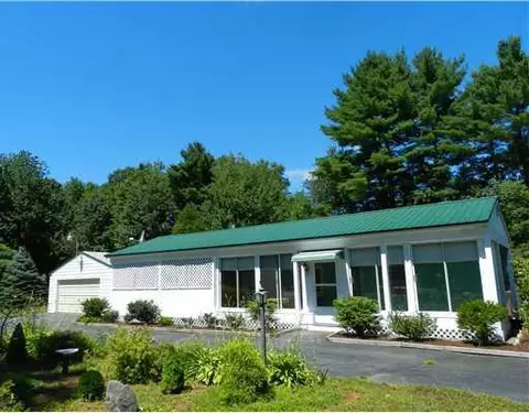 16 Fifield Dr, Buxton, ME 04093 photo 1