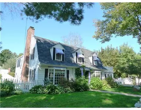 35 Stearns Rd, Ogunquit, ME 03907 photo 1