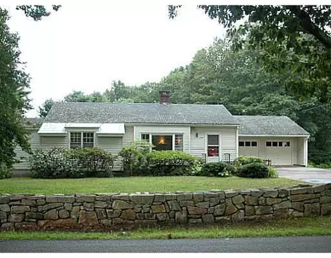 39 Old County Rd, Cape Neddick, ME 03902 photo 1