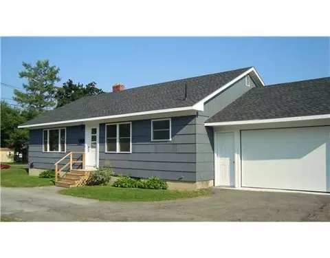 85 Silk St, Brewer, ME 04412 photo 1