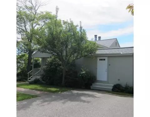 58 Beach St, Ogunquit, ME 03907 photo 1