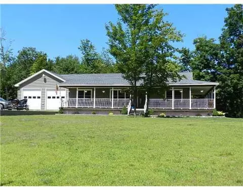 82 Brook Rd, Hebron, ME 04238 photo 1
