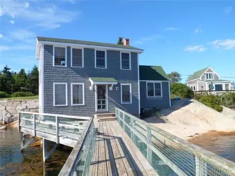 320 Old Harbor Rd, Vinalhaven, ME 04863 photo 1