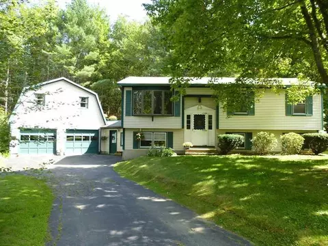 16 Burnham Rd, Gorham, ME 04038 photo 1