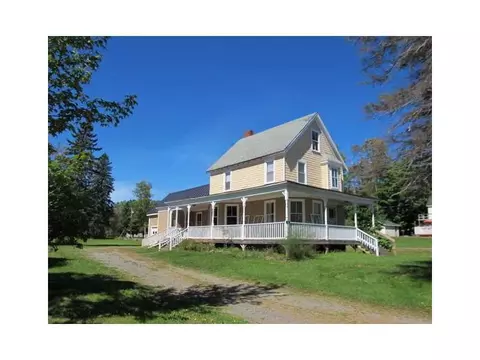 18 Allen St, Rangeley, ME 04970 photo 1