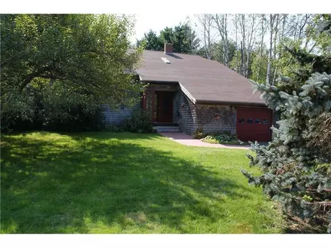 11 Winterhaven Dr, Orono, ME 04473 photo 1