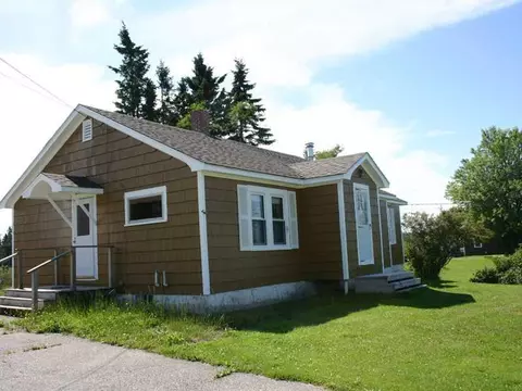 698 County Rd, Lubec, ME 04652 photo 1