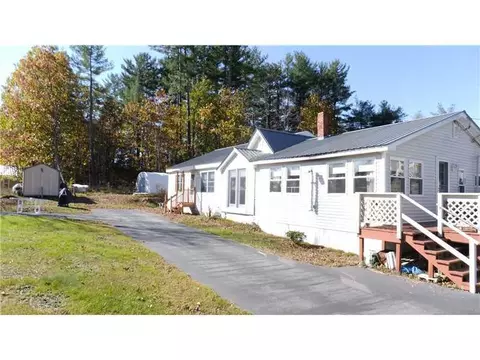 22 Pine St, Porter, ME 04068 photo 1