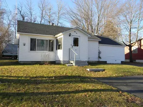 36 Iron Bridge Rd, Millinocket, ME 04462 photo 1