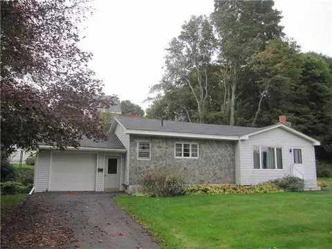 16 Riverview Ter, Brewer, ME 04412 photo 1