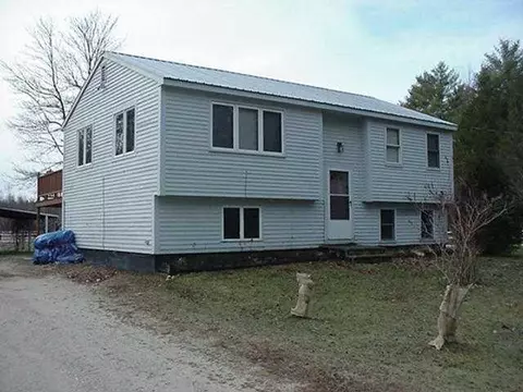 220 Dyer Rd, Dayton, ME 04005 photo 1