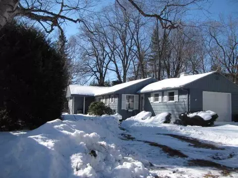 22 Manley St, Augusta, ME 04330 photo 1