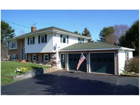 18 Wendy Way, Saco, ME 04072 photo 1