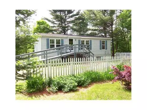 20 Prides Loop Rd, Abbot, ME 04406 photo 1