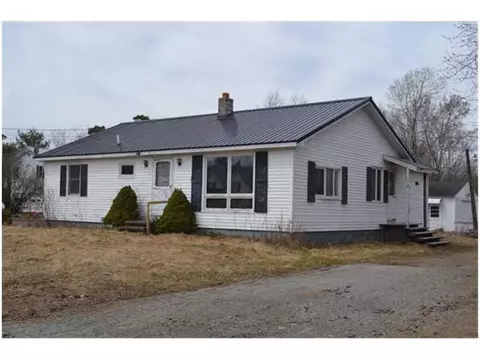 45 Lagrange Rd, Howland, ME 04448 photo 1