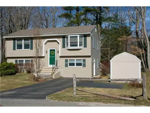 36 Bonython Ave, Saco, ME 04072 photo 1
