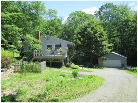 321 Mountain Rd, Woolwich, ME 04579 photo 1