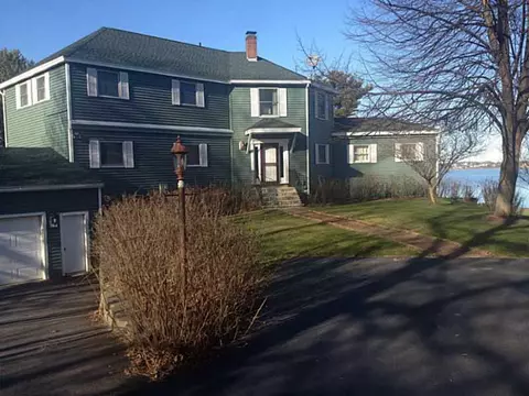 2 Winter Harbor Ln, Biddeford, ME 04005 photo 1