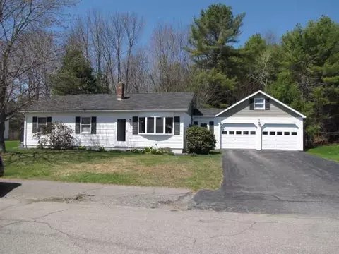 62 Windy St, Augusta, ME 04330 photo 1