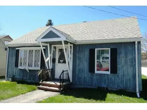 22 Scribner Blvd, Lewiston, ME 04240 photo 1