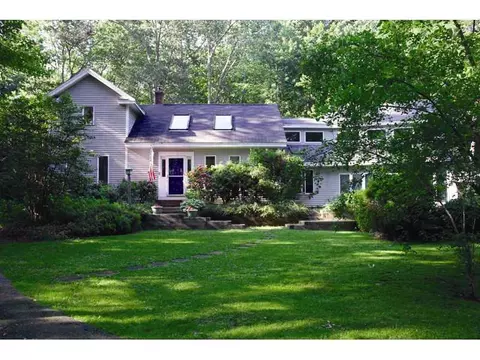 16 Constitution Rd, Kennebunk, ME 04043 photo 1