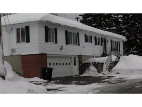 23 Vincent Ave, Biddeford, ME 04005 photo 1