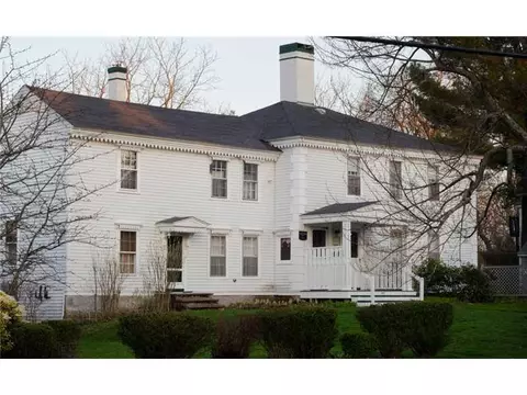 1037 Washington St, Bath, ME 04530 photo 1