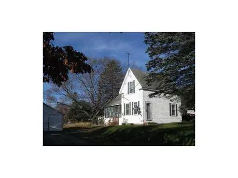 7 Daggett St, Milo, ME 04463 photo 1