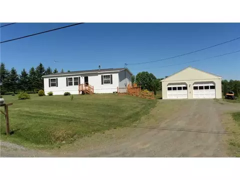 952 Range Rd, Dover Foxcroft, ME 04426 photo 1