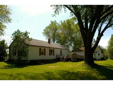 35 Main St, Corinth, ME 04427 photo 1