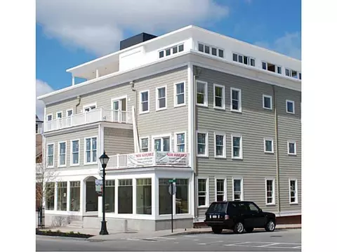 84 Main St #3, Kennebunk, ME 04043 photo 1