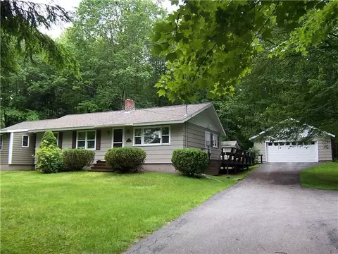 93 Everett Rd, Poland, ME 04274 photo 1