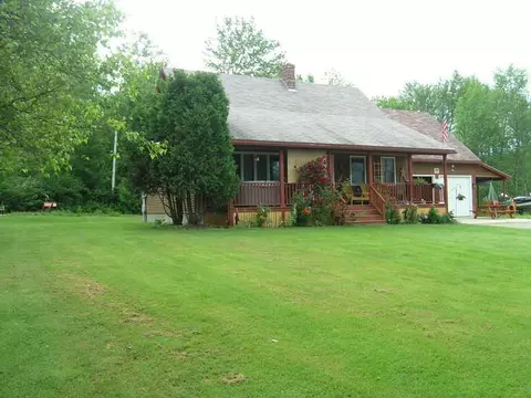 447 Central Ave, Limerick, ME 04048 photo 1