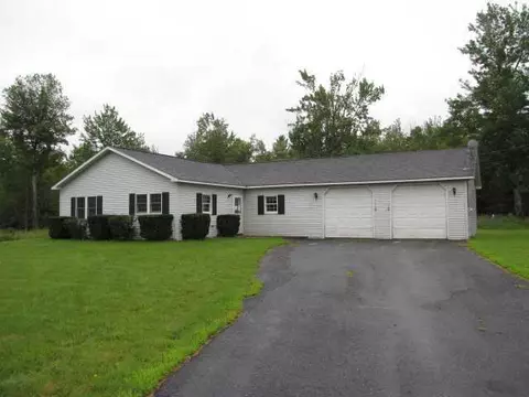 93 Field Rd, Sidney, ME 04330 photo 1